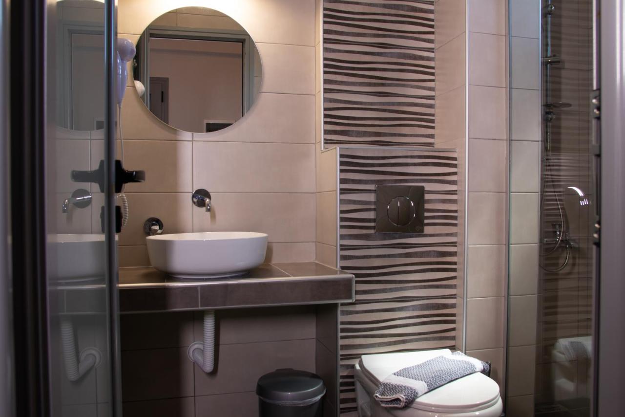 Callista Luxury Apartments photo 12
