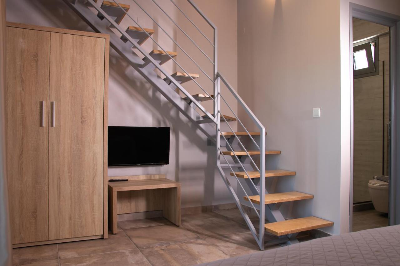 Callista Luxury Apartments photo 25